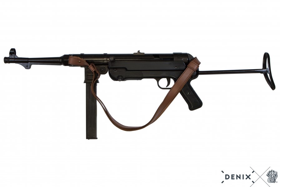 MP40 sub-machine gun, Germany 1940