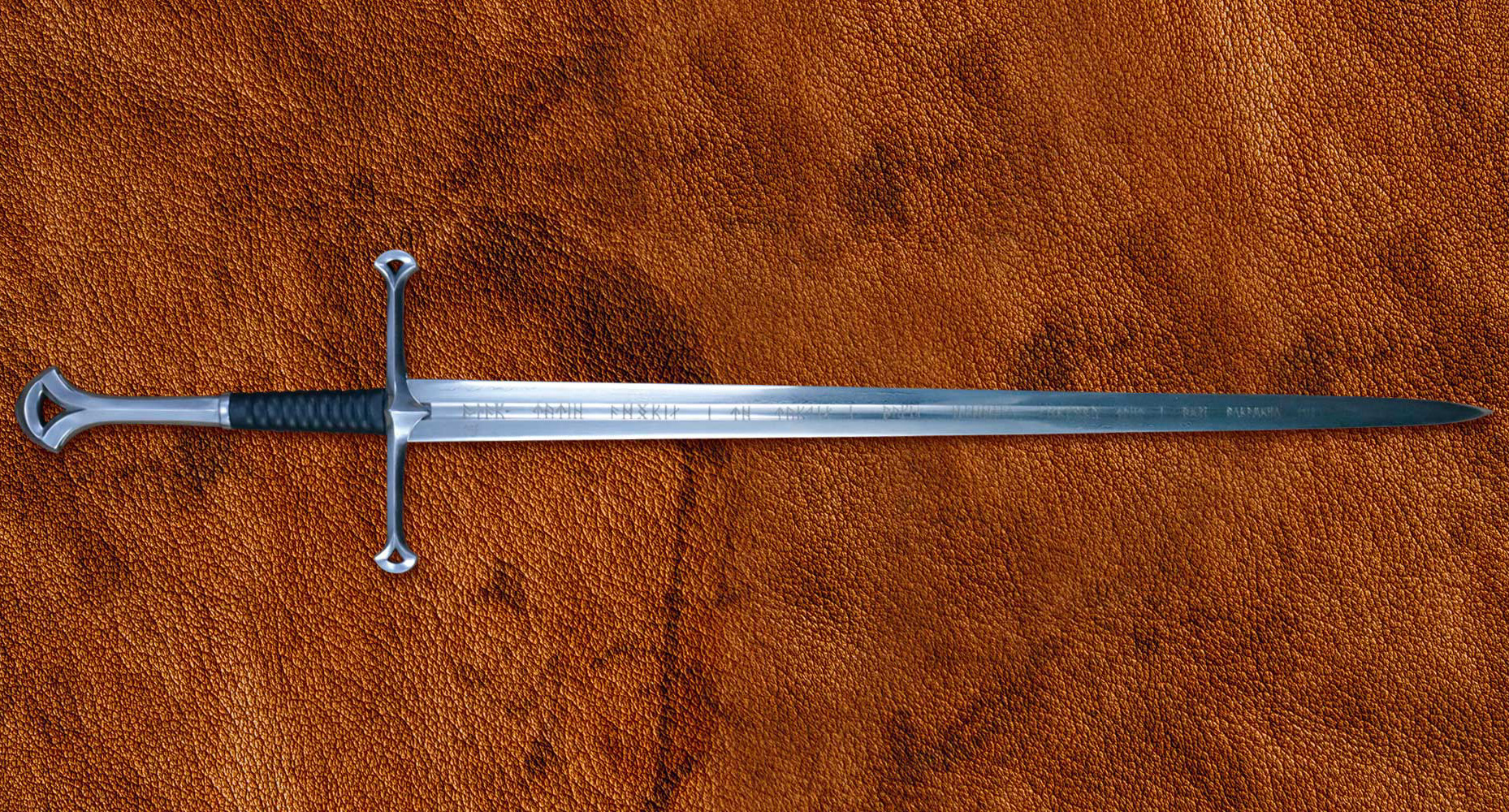 Anduril Schwert mit Klinge aus gefaltetem Stahl