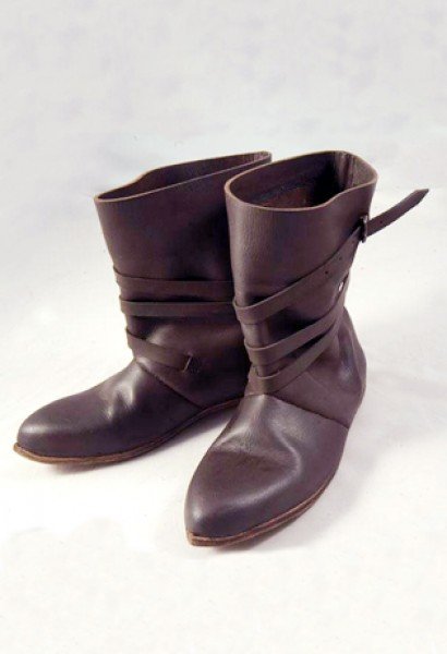15th Century Men's shoes with 1 Buckle and Straps, Size 10