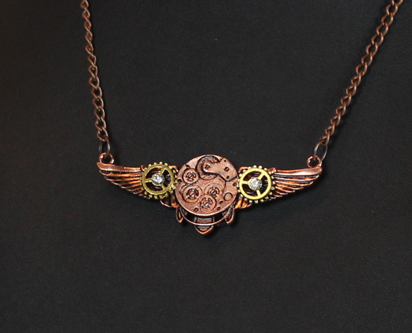 Steampunk Pendant with Necklace - Wings with hooks 2